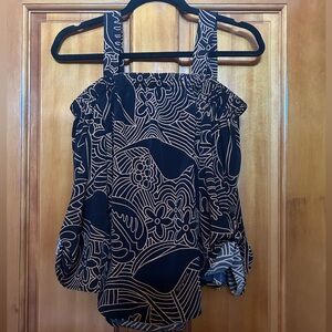 Manuheali’i Cold Shoulder Top